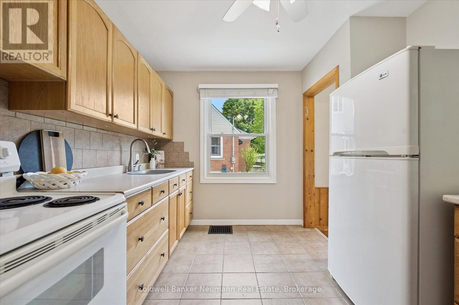 153 Winston Boulevard, Cambridge, Ontario  N3C 1M1 - Photo 11 - X13234722