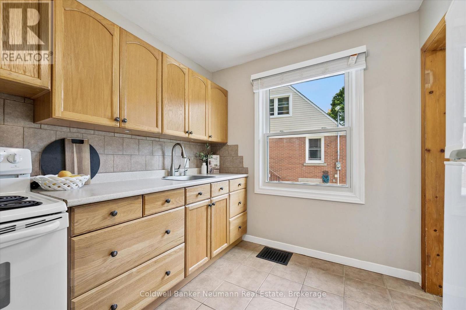 153 Winston Boulevard, Cambridge, Ontario  N3C 1M1 - Photo 12 - X13234722