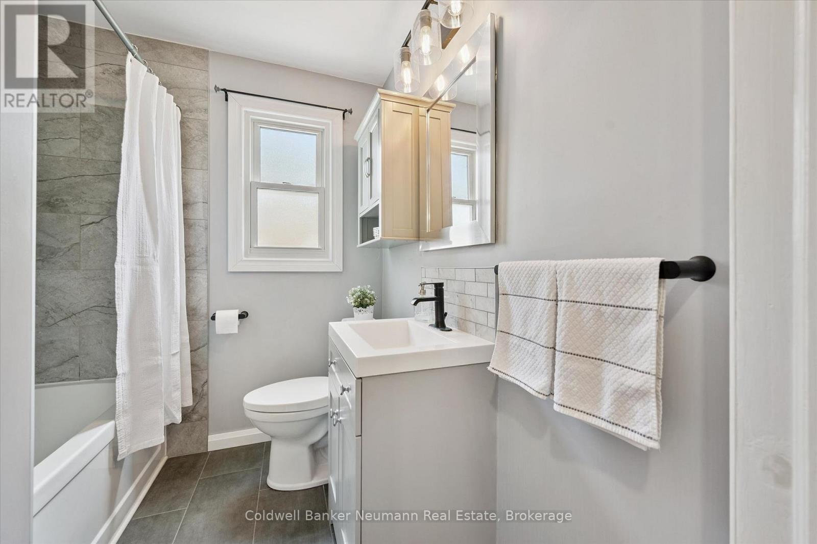 153 Winston Boulevard, Cambridge, Ontario  N3C 1M1 - Photo 20 - X13234722