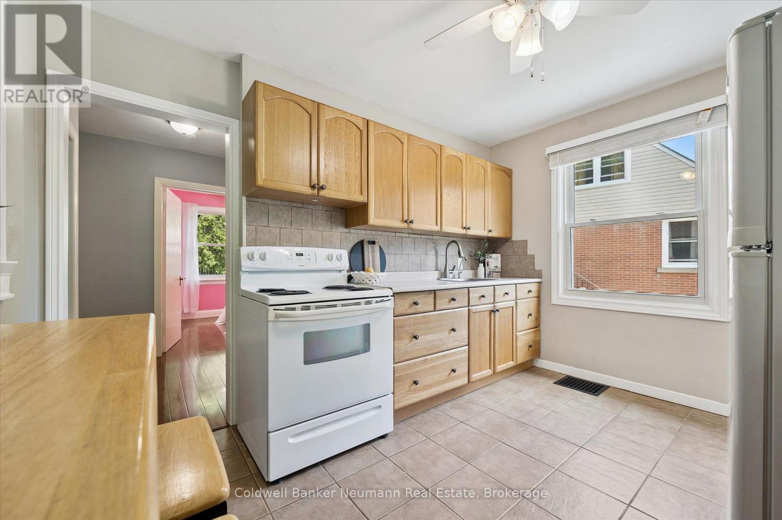 153 Winston Boulevard, Cambridge, Ontario  N3C 1M1 - Photo 9 - X13234722