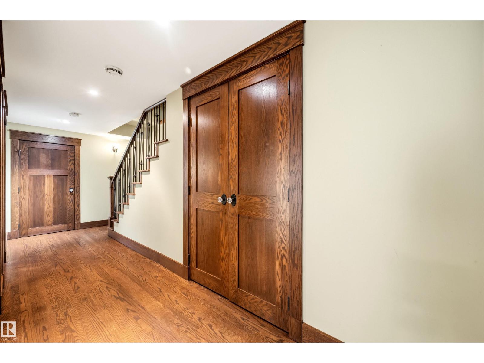 9652 86 Av Nw, Edmonton, Alberta  T6C 1J9 - Photo 31 - E4491476