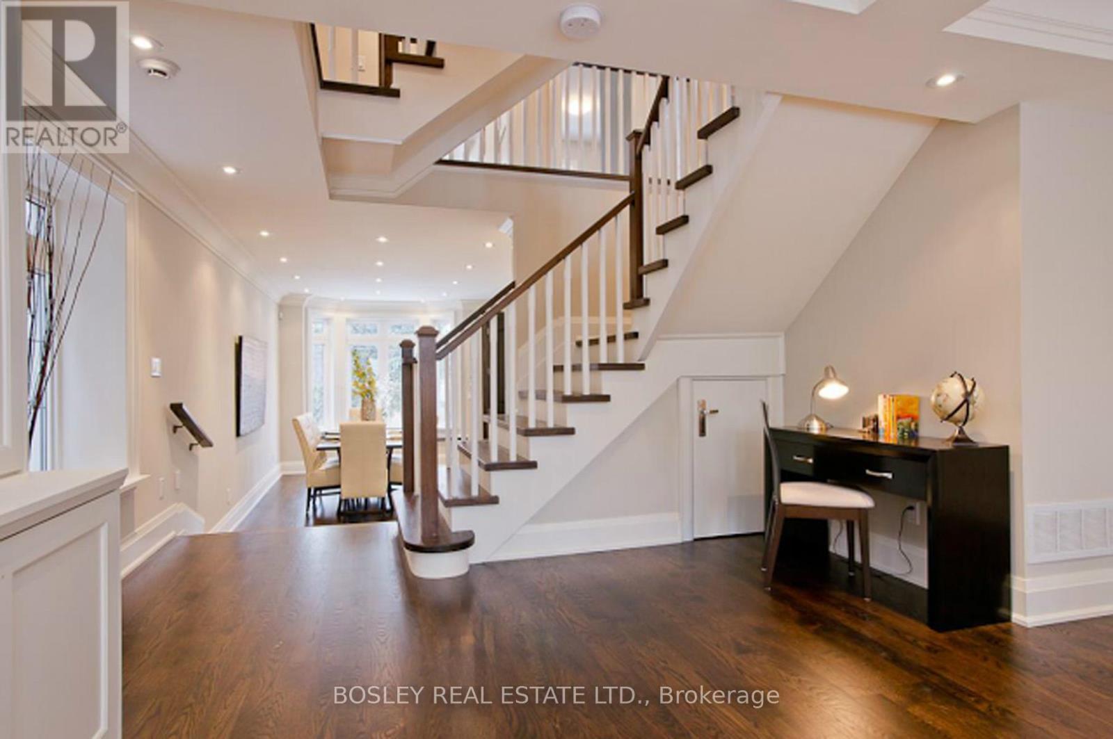 Upper - 19 Cardiff Road, Toronto, Ontario  M4P 2N6 - Photo 4 - C13233616