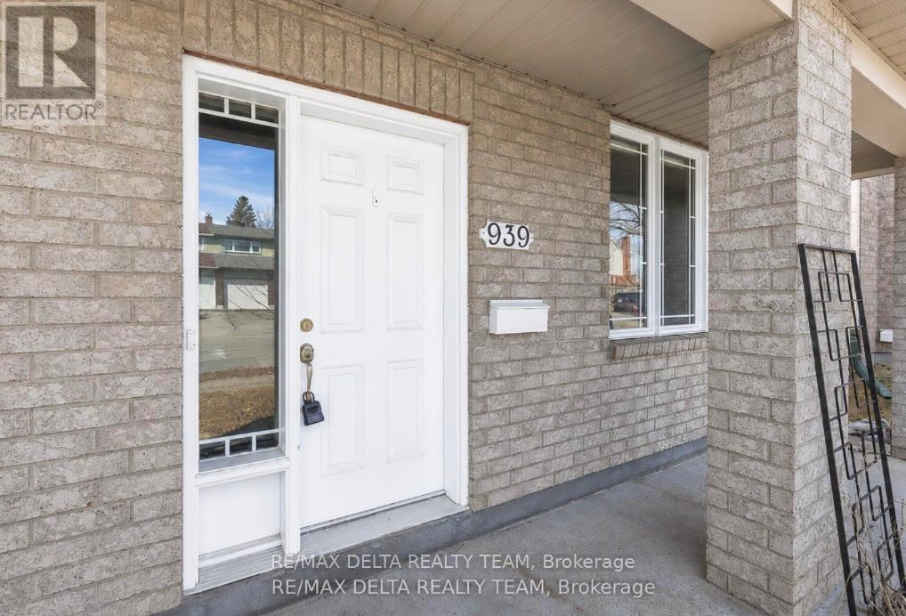 939 Cahill Drive W, Ottawa, Ontario  K1V 2C3 - Photo 2 - X13234970