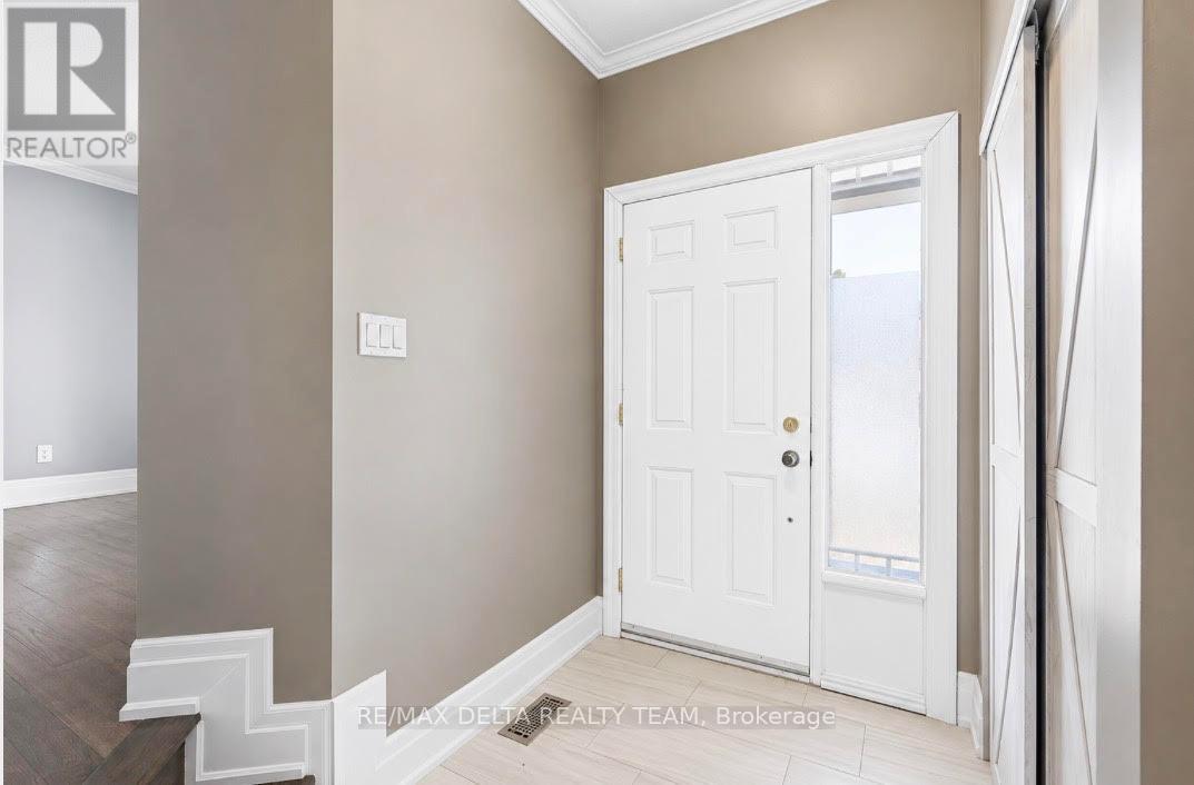 939 Cahill Drive W, Ottawa, Ontario  K1V 2C3 - Photo 3 - X13234970