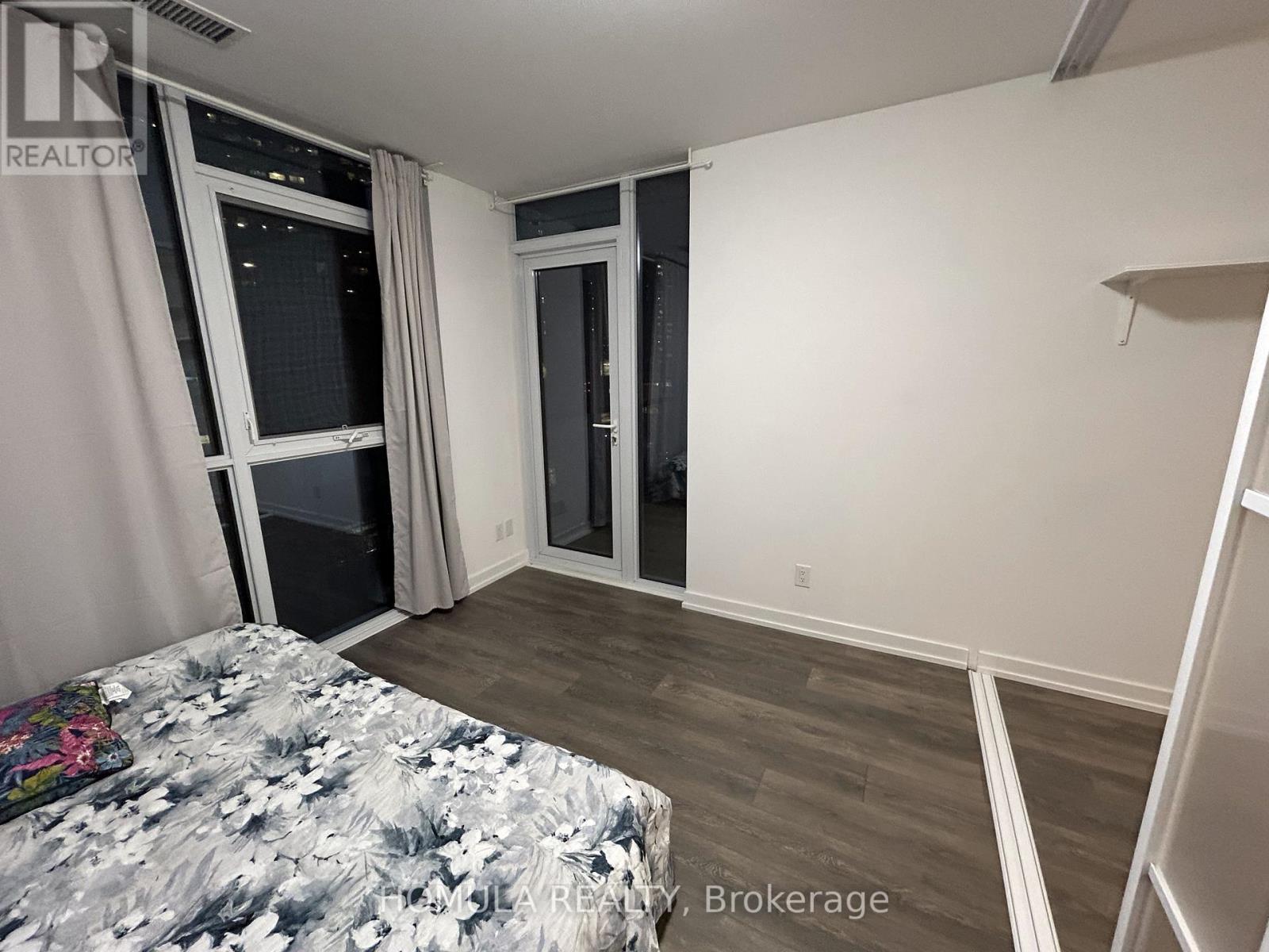 303 - 159 Wellesley Street E, Toronto, Ontario  M4Y 0H5 - Photo 9 - C13234782