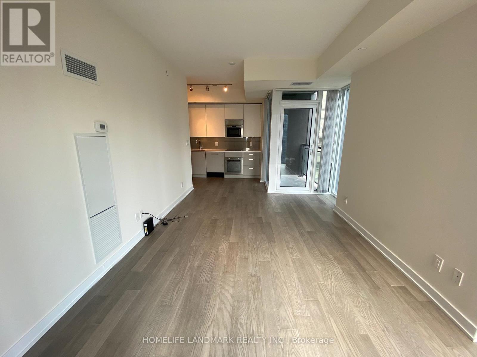 1309 - 17 Dundonald Street, Toronto, Ontario  M4Y 1K3 - Photo 5 - C13235010