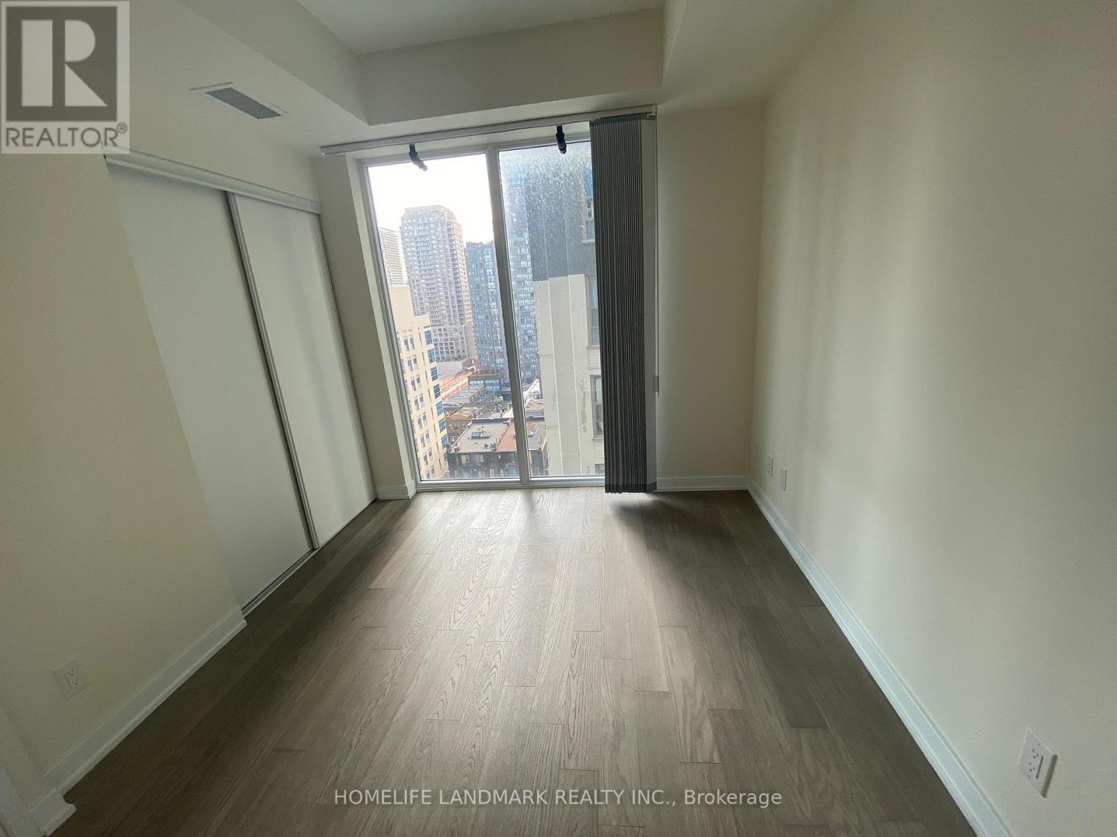 1309 - 17 Dundonald Street, Toronto, Ontario  M4Y 1K3 - Photo 7 - C13235010
