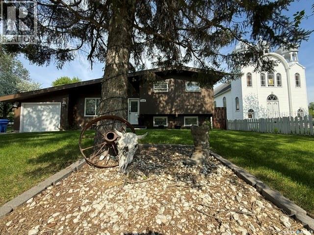 136 Windsor Avenue, Kamsack, Saskatchewan  S0A 1S0 - Photo 2 - SK038112