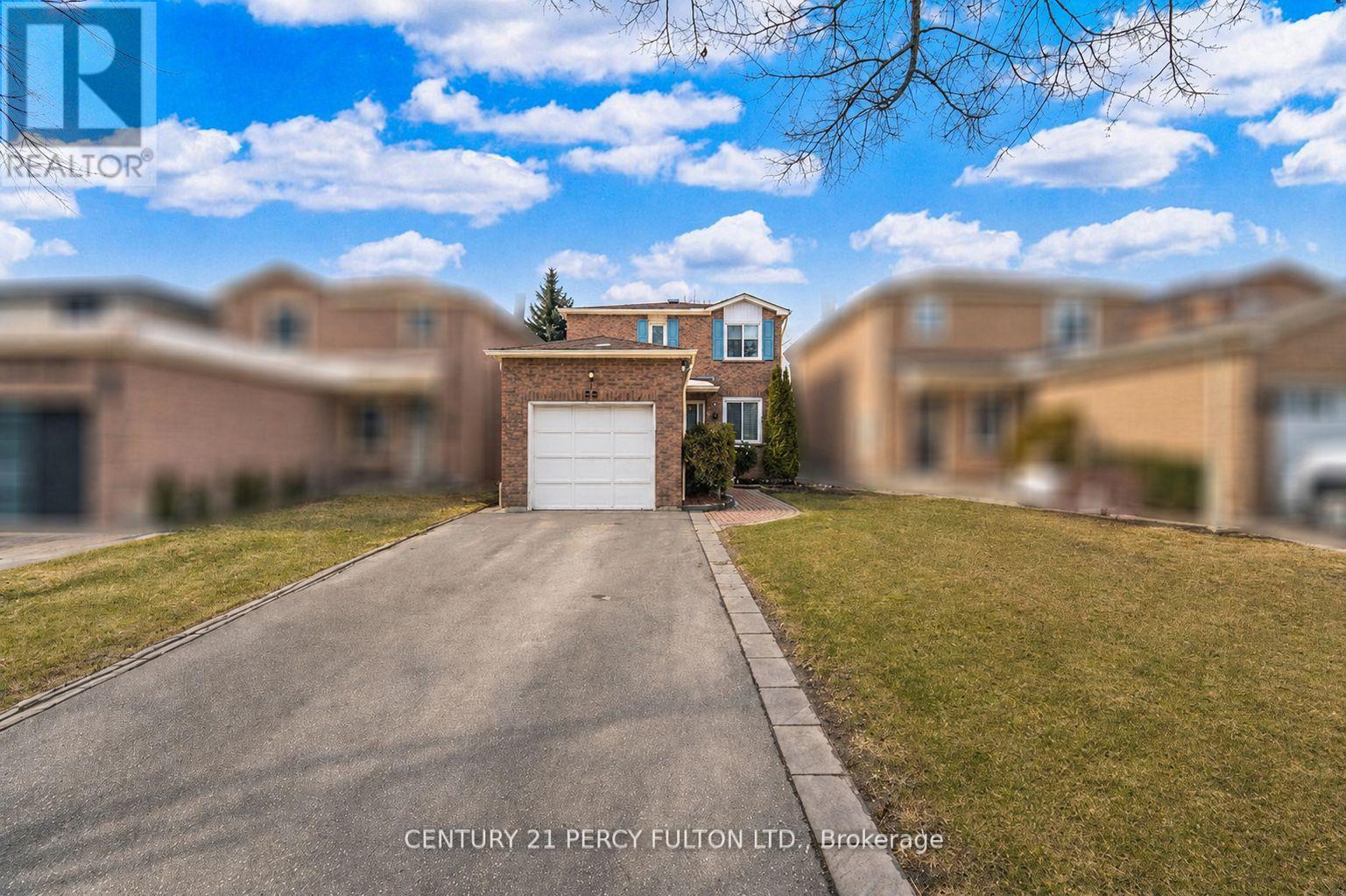 58 Marshall Crescent, Ajax, Ontario  L1T 2N9 - Photo 1 - E13234906