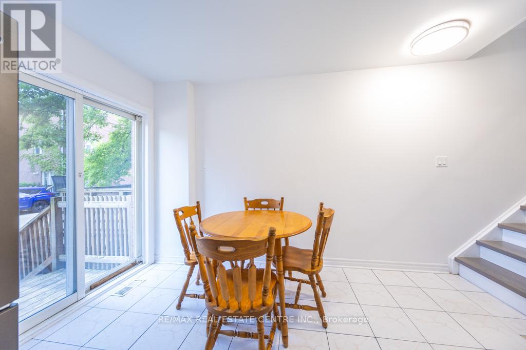 123 Enderby Road, Toronto, Ontario  M4E 3W5 - Photo 11 - E13234924