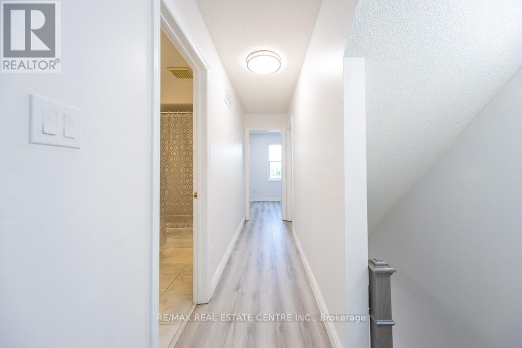 123 Enderby Road, Toronto, Ontario  M4E 3W5 - Photo 13 - E13234924