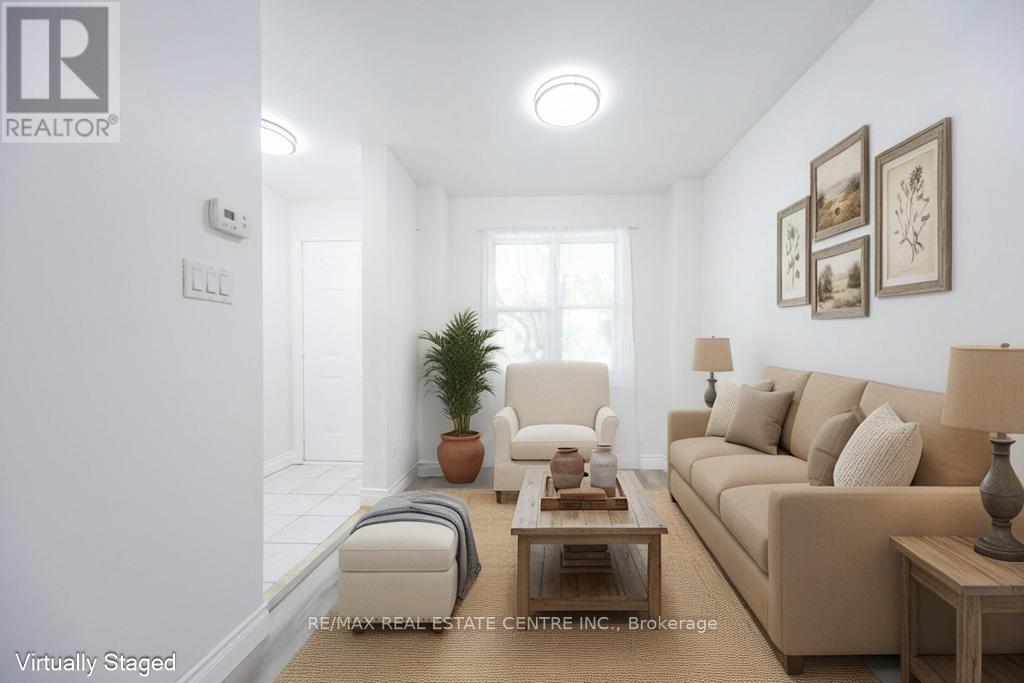 123 Enderby Road, Toronto, Ontario  M4E 3W5 - Photo 6 - E13234924
