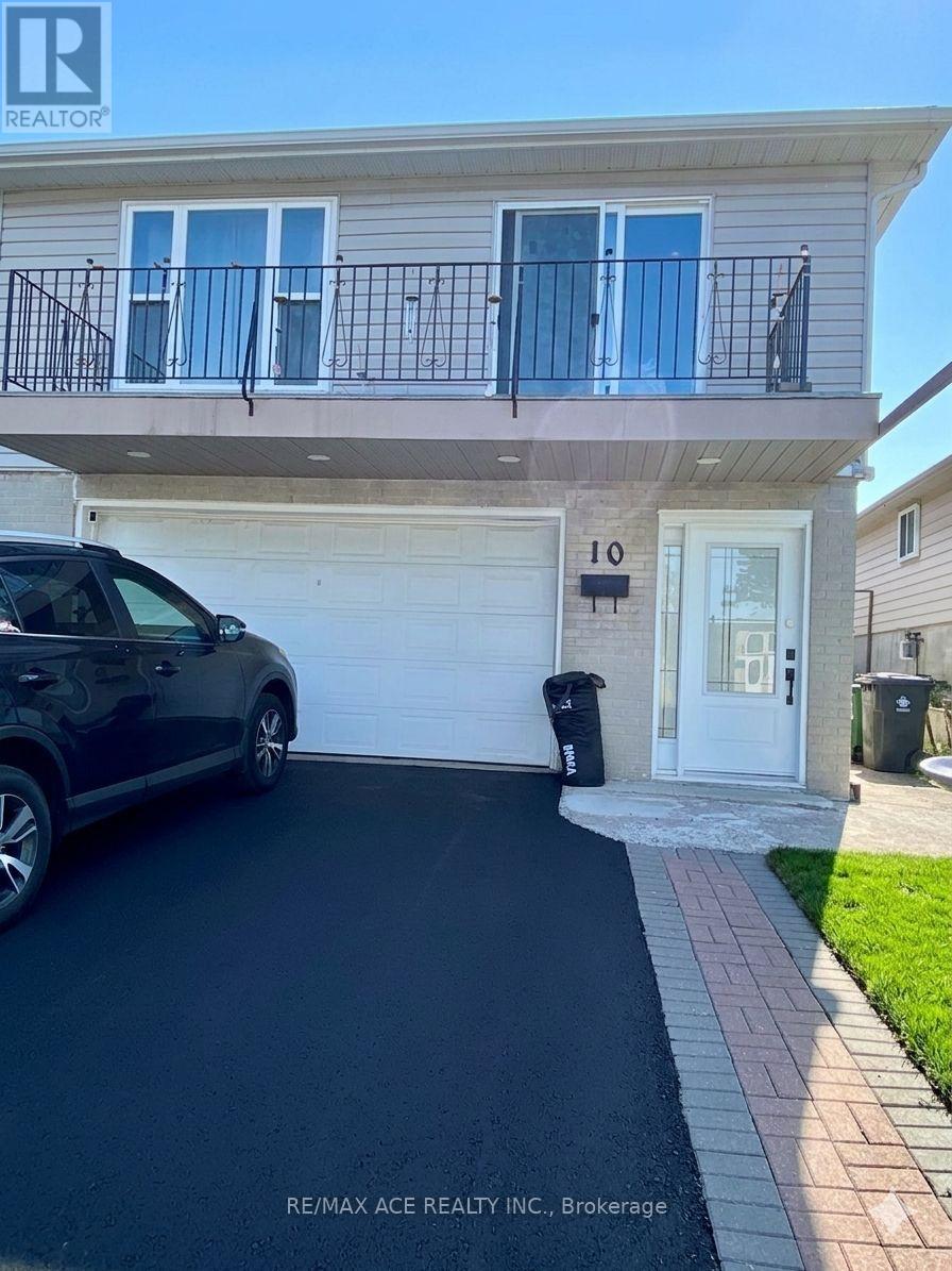 10 Parkdene Court, Toronto, Ontario  M1W 2J3 - Photo 2 - E13235036