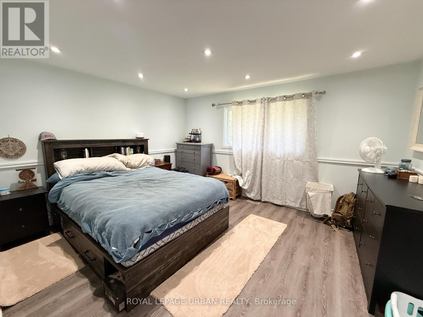 Main - 560 Bristol Road, Newmarket, Ontario  L3Y 6T1 - Photo 6 - N13234796