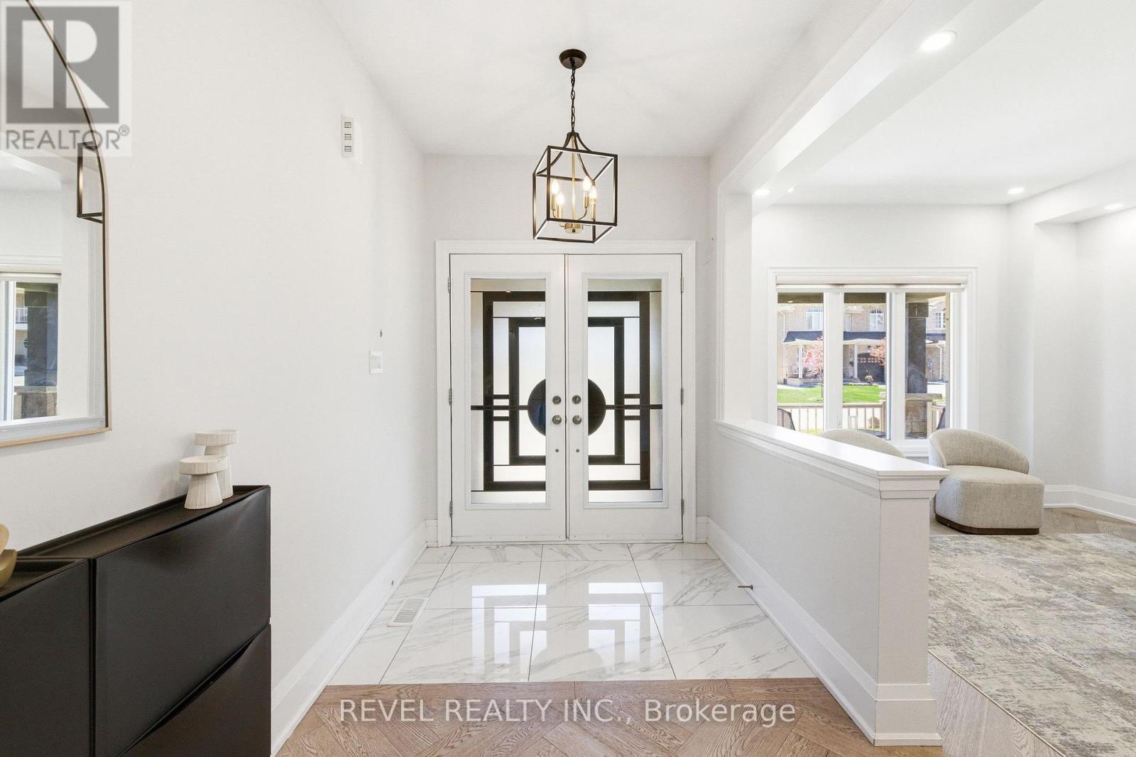 783 Green Street, Innisfil (Lefroy), Ontario  L0L 1W0 - Photo 3 - N13234870