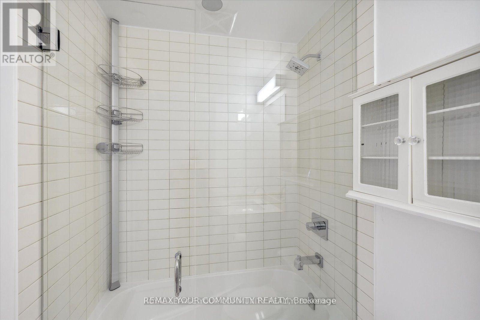 230 - 9471 Yonge Street, Richmond Hill, Ontario  L4C 1V4 - Photo 22 - N13234918