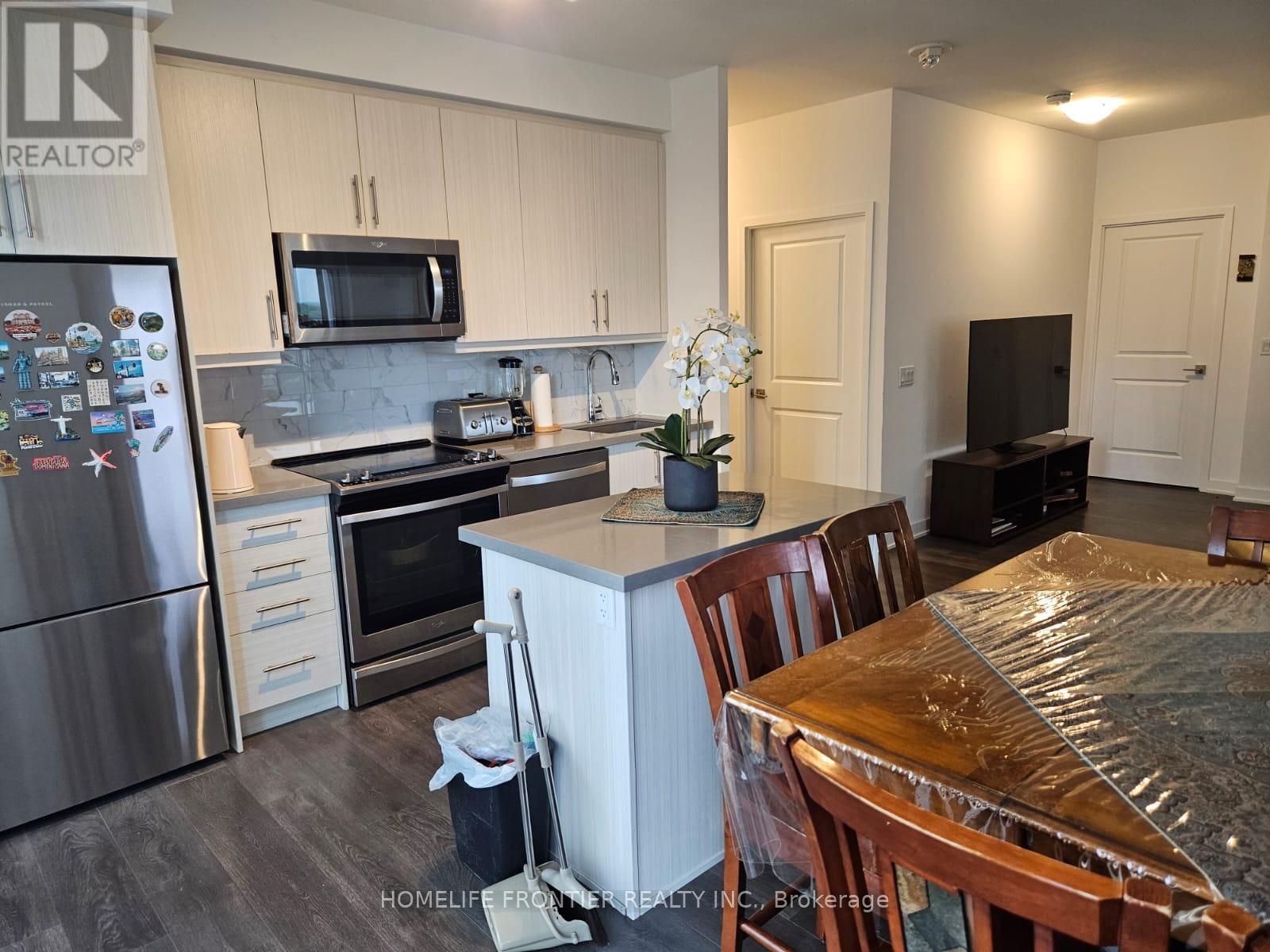 914 - 85 Oneida Crescent, Richmond Hill, Ontario  L4B 0H4 - Photo 5 - N13234978