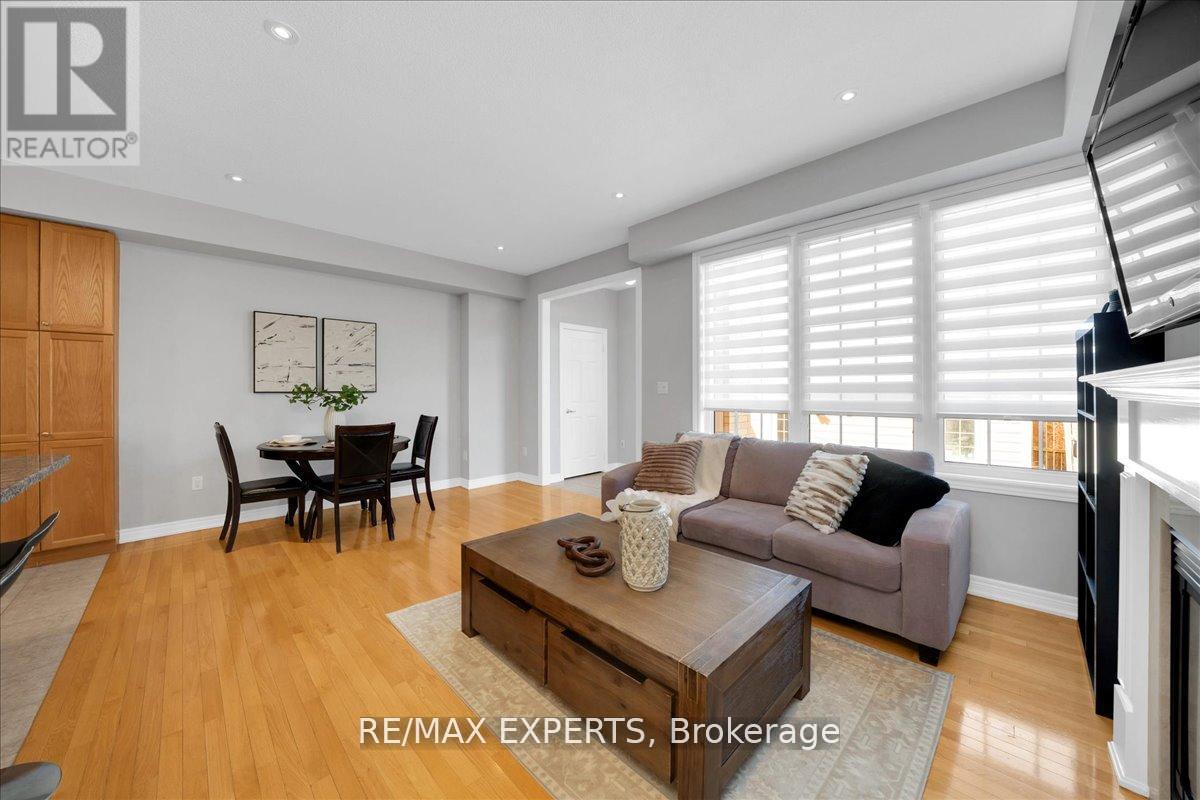 10534 Victoria Square Boulevard, Markham, Ontario  L6C 0A3 - Photo 21 - N13235040