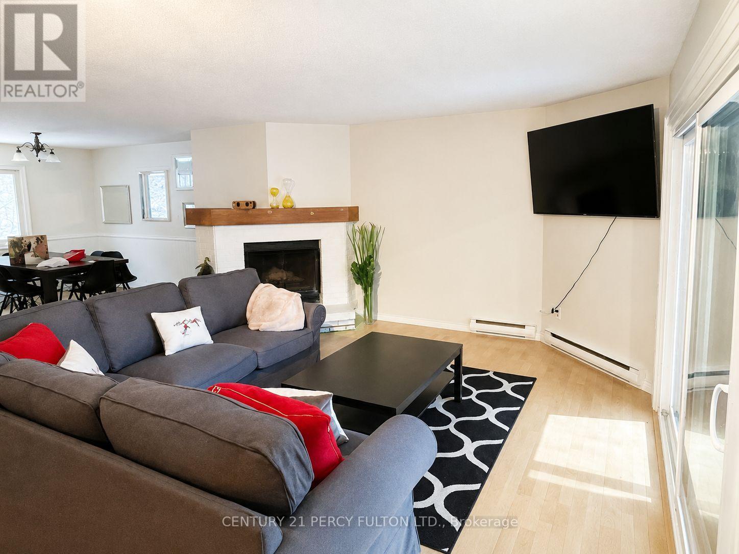 309 - 1102 Horseshoe Valley Road W, Oro-Medonte, Ontario  L4M 4Y8 - Photo 2 - S13234932