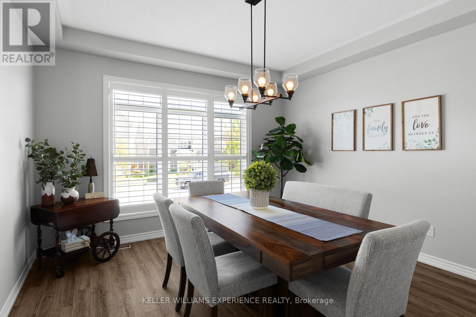 222 Lia Drive, Clearview, Ontario  L0M 1S0 - Photo 5 - S13234974