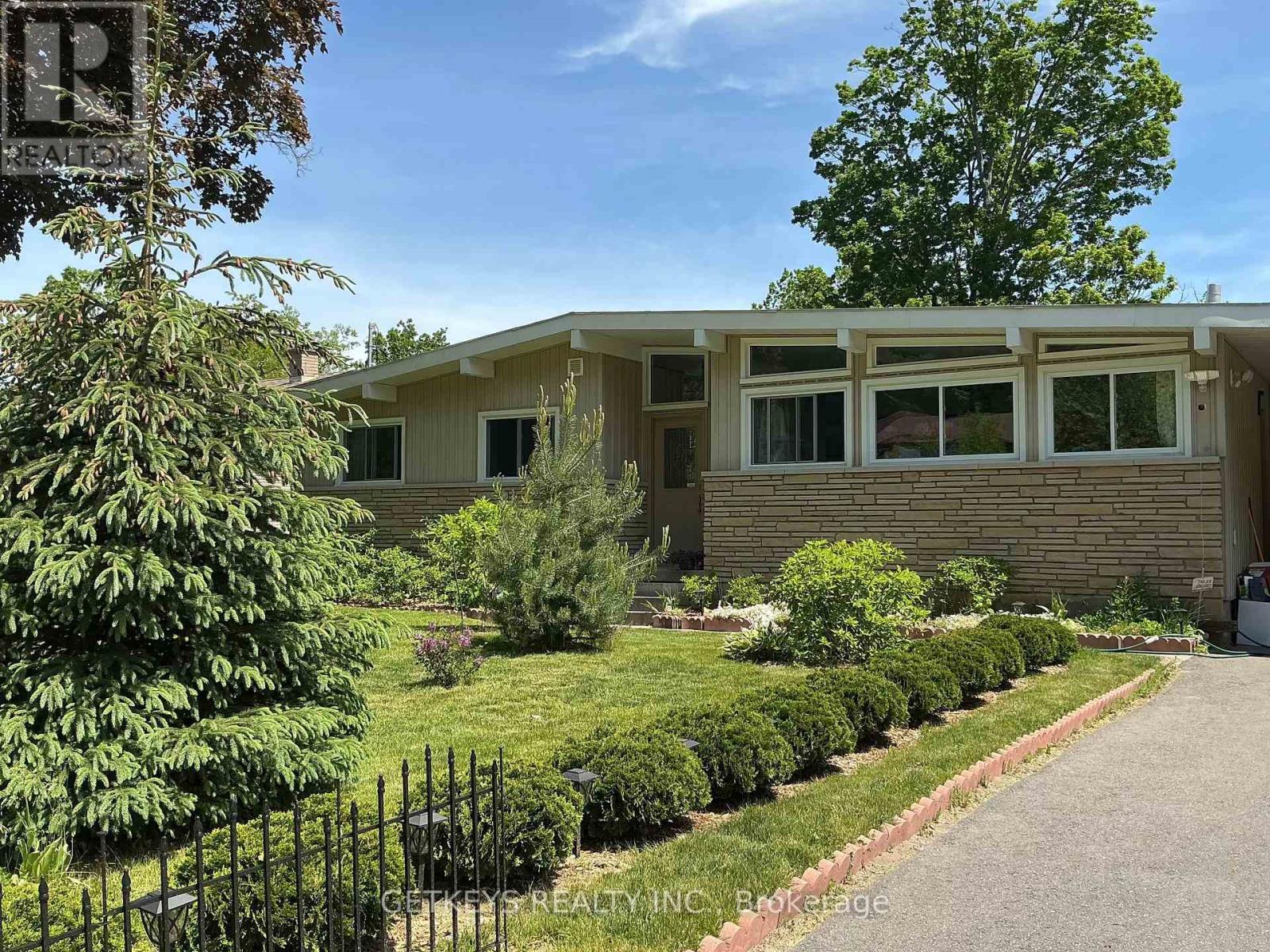 49 King George Crescent, Quinte West, Ontario  K0K 1E0 - Photo 1 - X13233134