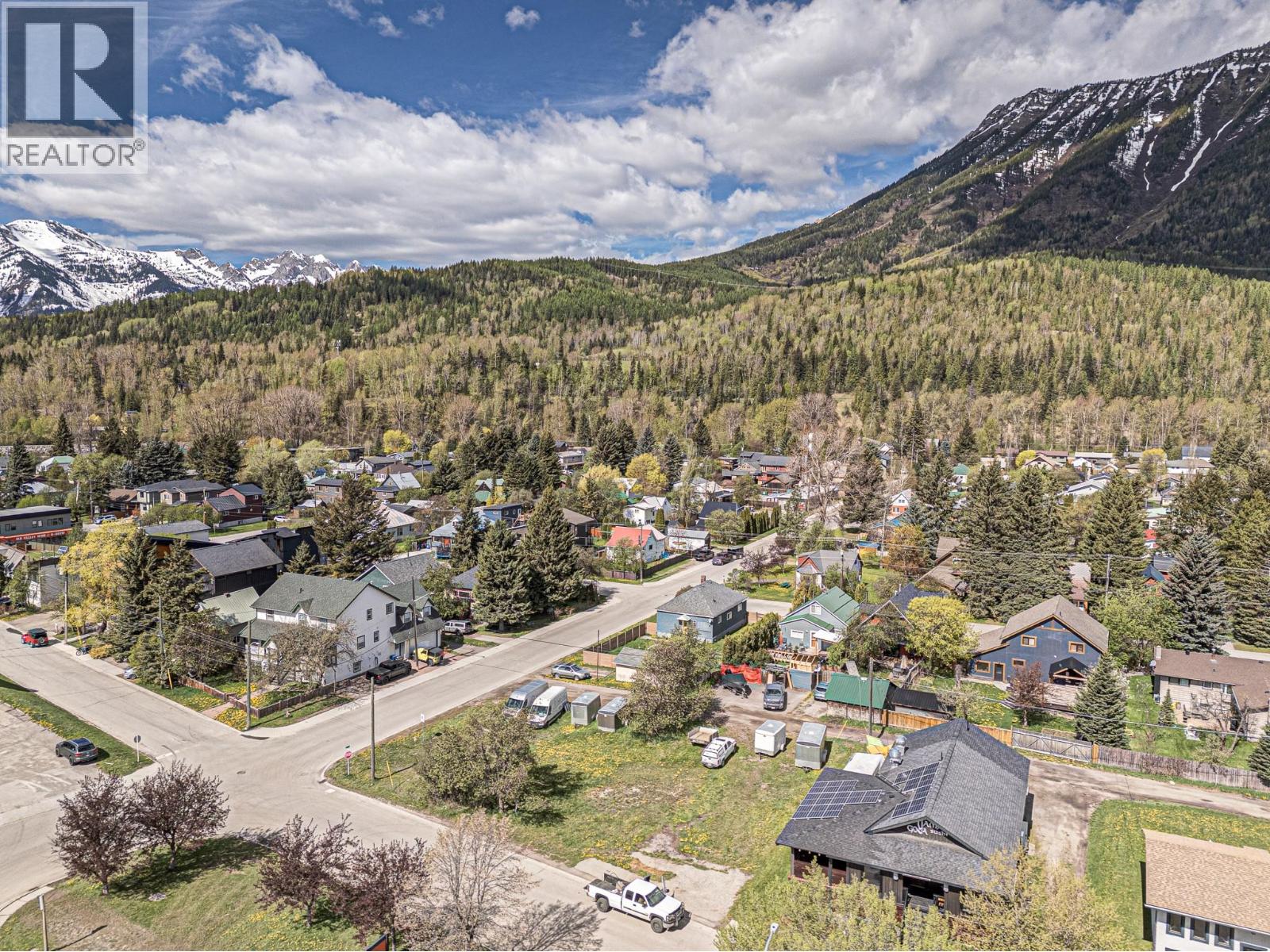 701 & 721 7th Avenue, Fernie, British Columbia  V0B 1M0 - Photo 14 - 10389858