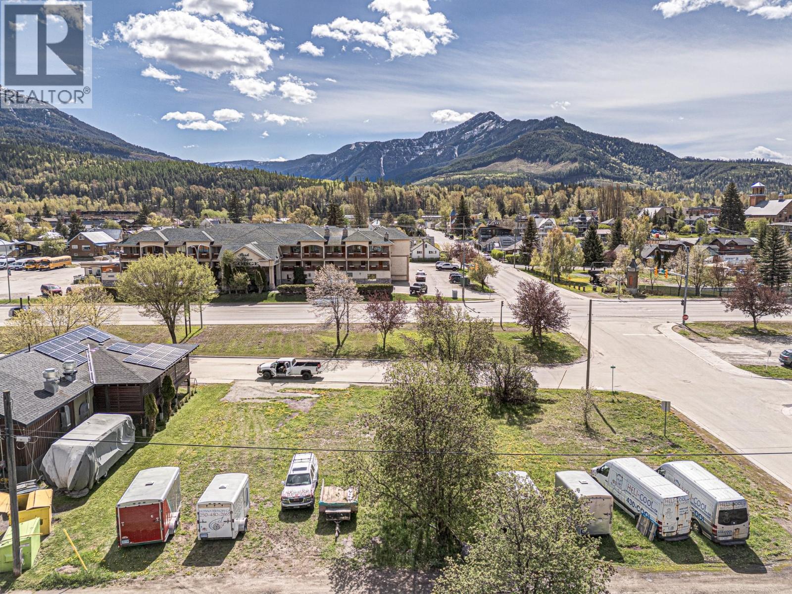 701 & 721 7th Avenue, Fernie, British Columbia  V0B 1M0 - Photo 6 - 10389858