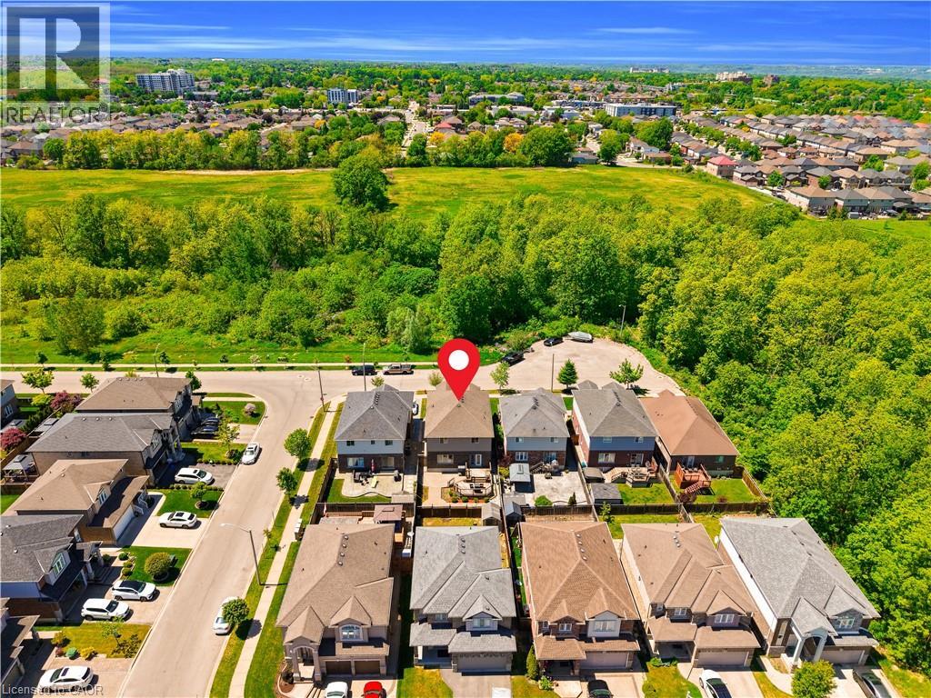 92 Desoto Drive, Hamilton, Ontario  L9A 0B5 - Photo 2 - 40836184