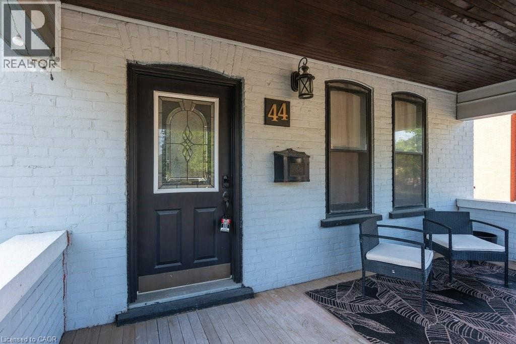 44 Krug Street, Kitchener, Ontario  N2H 2X7 - Photo 4 - 40834423