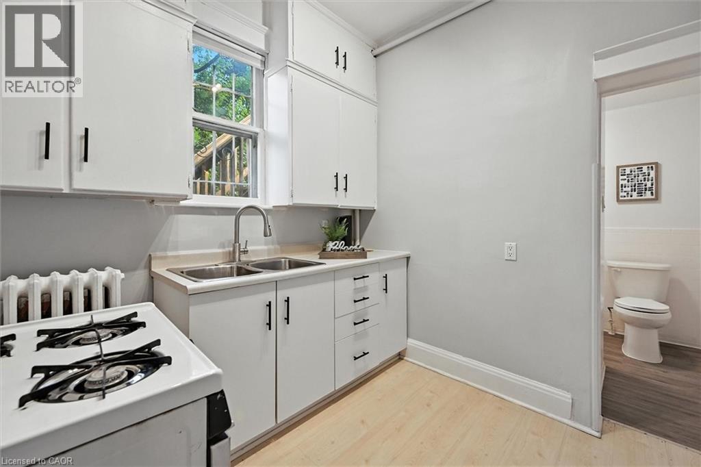 1047 Main Street E Unit# 2, Hamilton, Ontario  L8M 1N5 - Photo 9 - 40833802