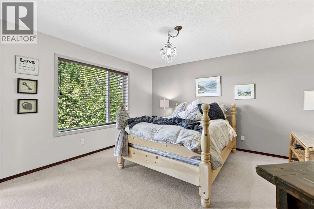 402 Douglas Park View Se, Calgary, Alberta  T2Z 2N3 - Photo 25 - A2317327