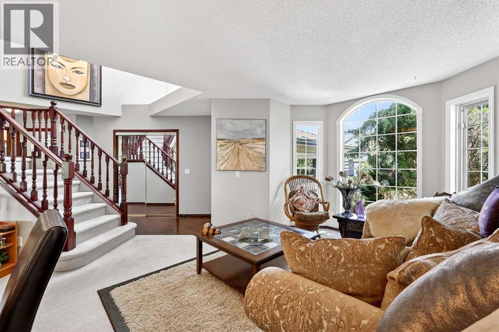402 Douglas Park View Se, Calgary, Alberta  T2Z 2N3 - Photo 3 - A2317327