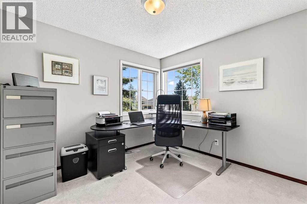402 Douglas Park View Se, Calgary, Alberta  T2Z 2N3 - Photo 33 - A2317327