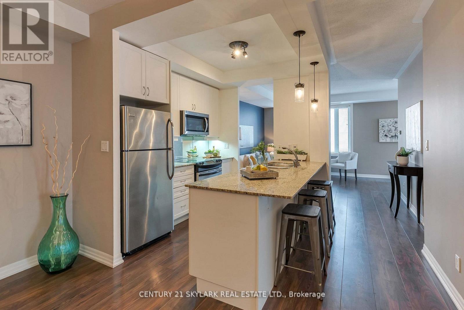 516 - 245 Dalesford Road, Toronto, Ontario  M8Y 4H7 - Photo 8 - W13234718