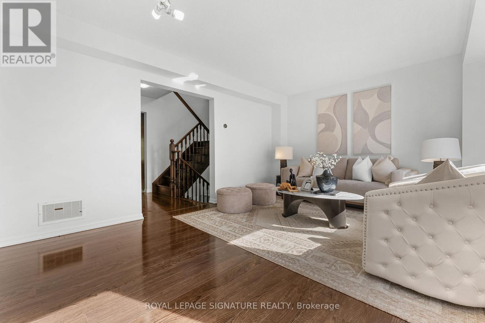 22 Donomore Drive, Brampton, Ontario  L7A 0S7 - Photo 9 - W13234742