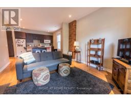 UNIT 1 - 52 MCMURRAY AVENUE, Toronto, Ontario