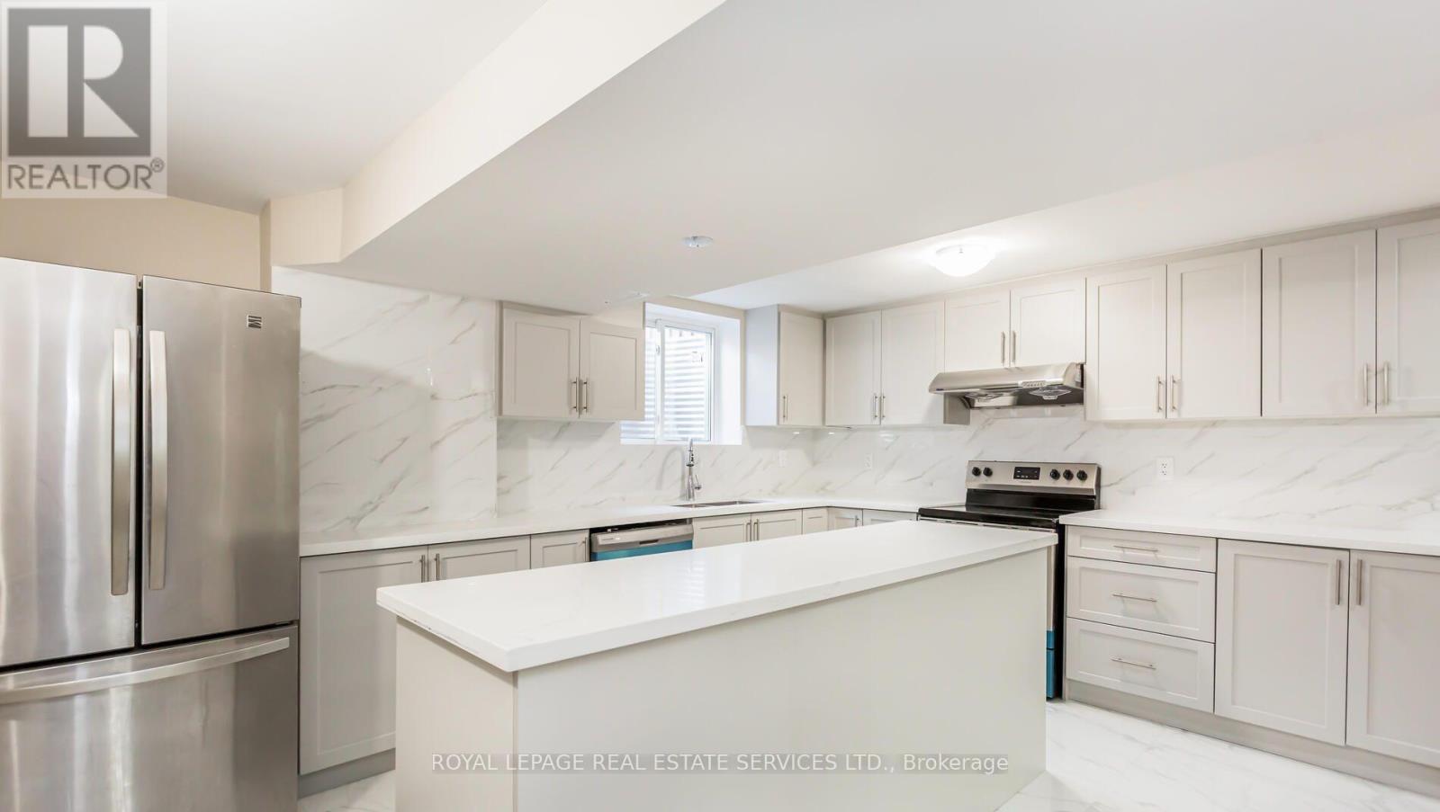 Bsmt - 834 Father D'souza Drive, Mississauga, Ontario  L5V 2X6 - Photo 5 - W13234762