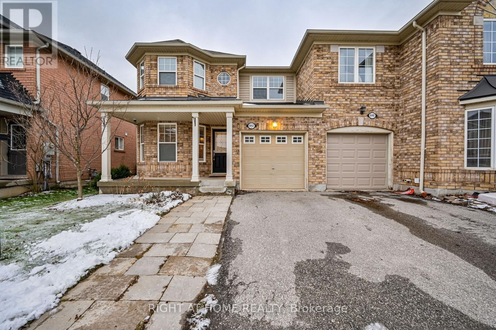 842 LUXTON DRIVE, Milton, Ontario