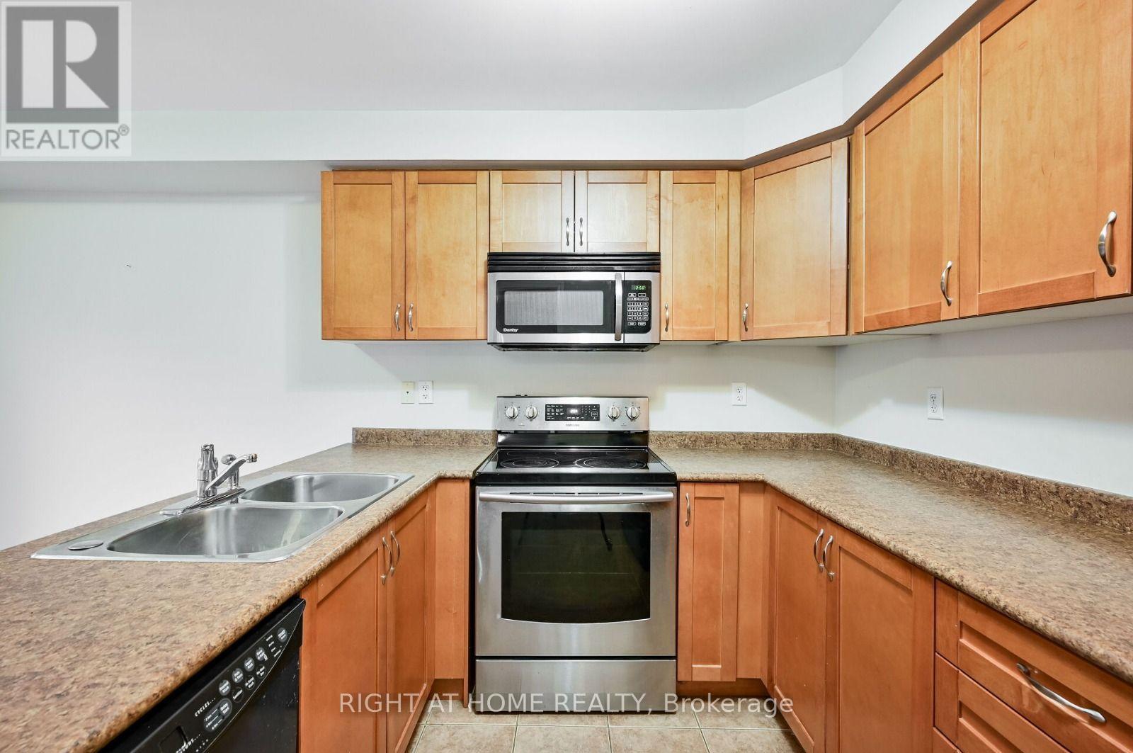 842 Luxton Drive, Milton, Ontario  L9T 6Y3 - Photo 11 - W13234780