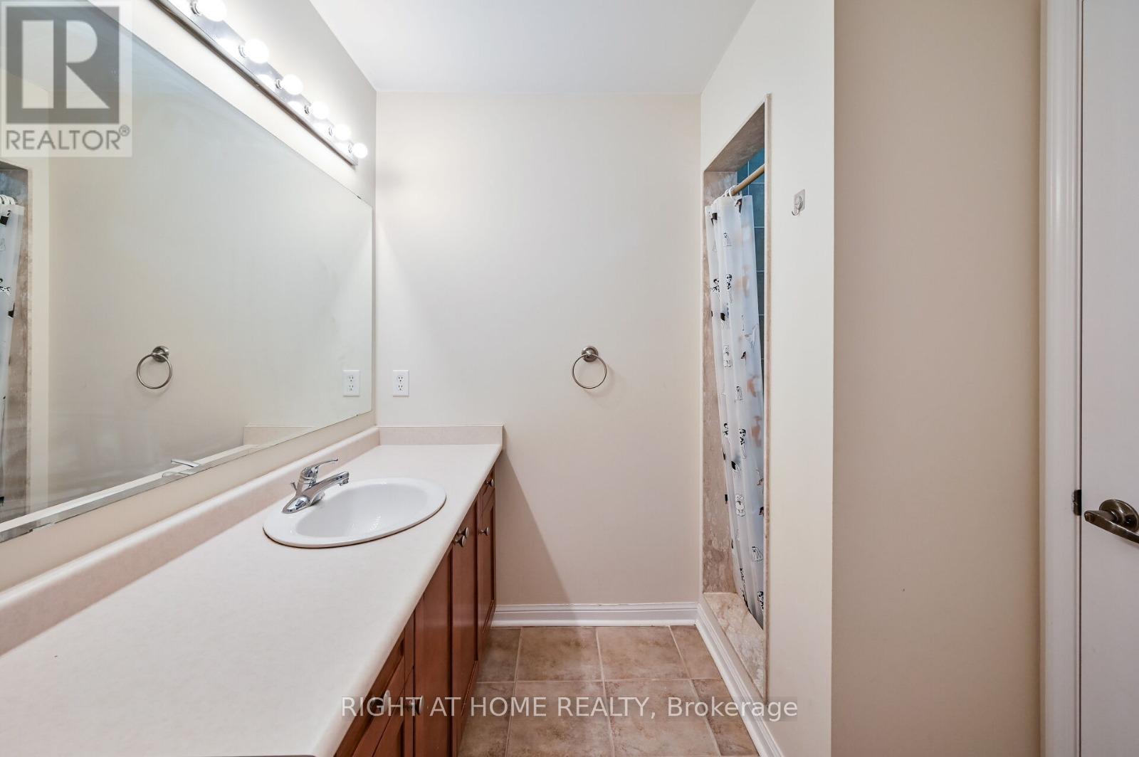 842 Luxton Drive, Milton, Ontario  L9T 6Y3 - Photo 20 - W13234780