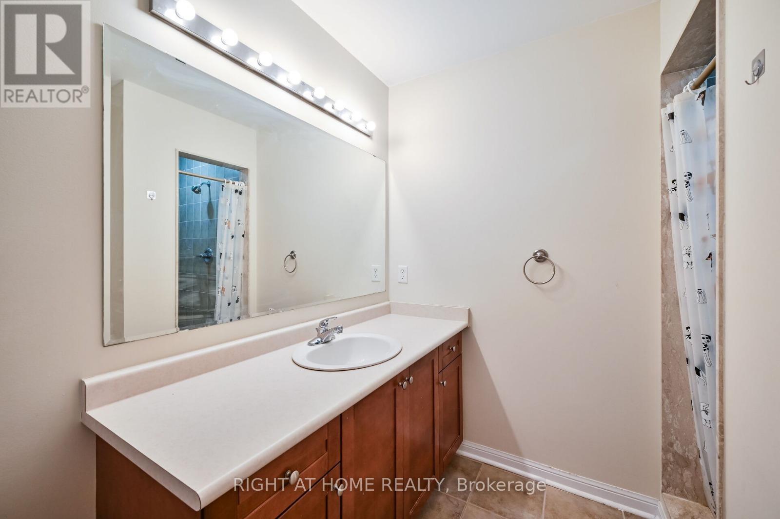 842 Luxton Drive, Milton, Ontario  L9T 6Y3 - Photo 21 - W13234780