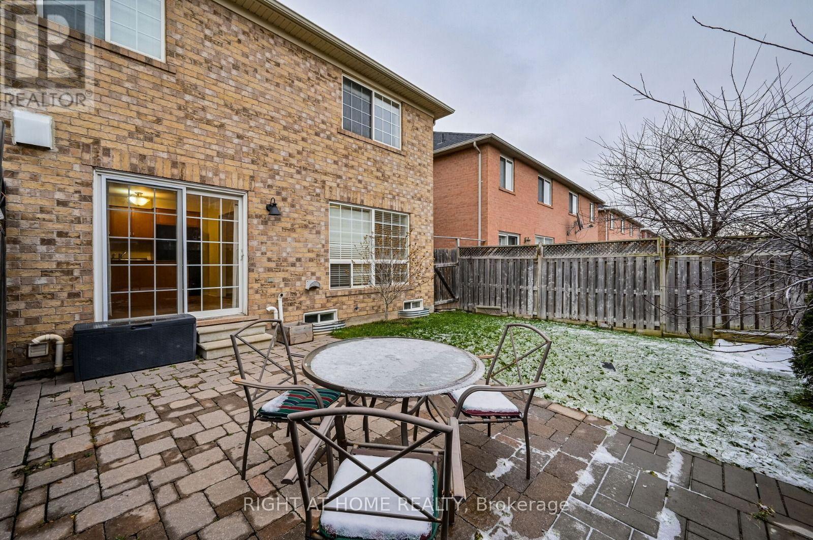 842 Luxton Drive, Milton, Ontario  L9T 6Y3 - Photo 38 - W13234780