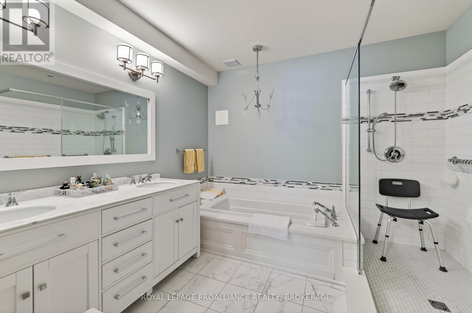 175 Deer Creek Drive, Frontenac, Ontario  K0H 1M0 - Photo 35 - X13235204