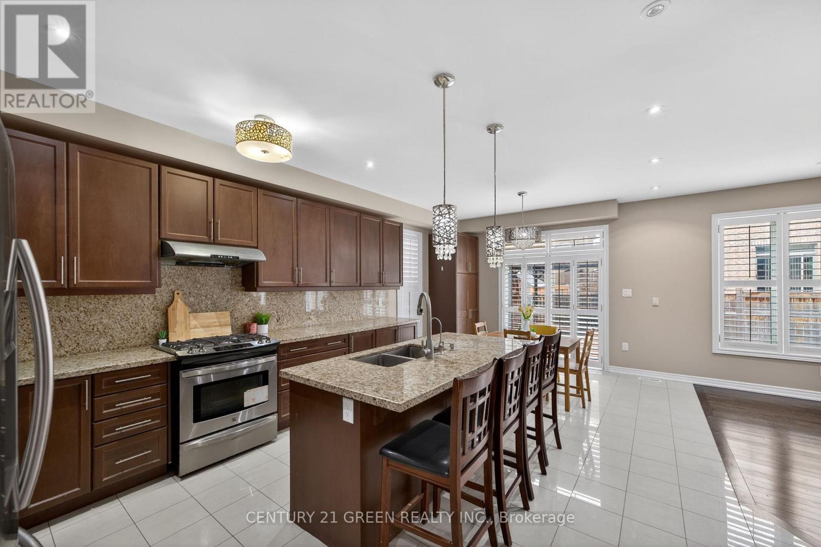 50 Bellcrest Road, Brampton, Ontario  L6Y 0G8 - Photo 10 - W13234908
