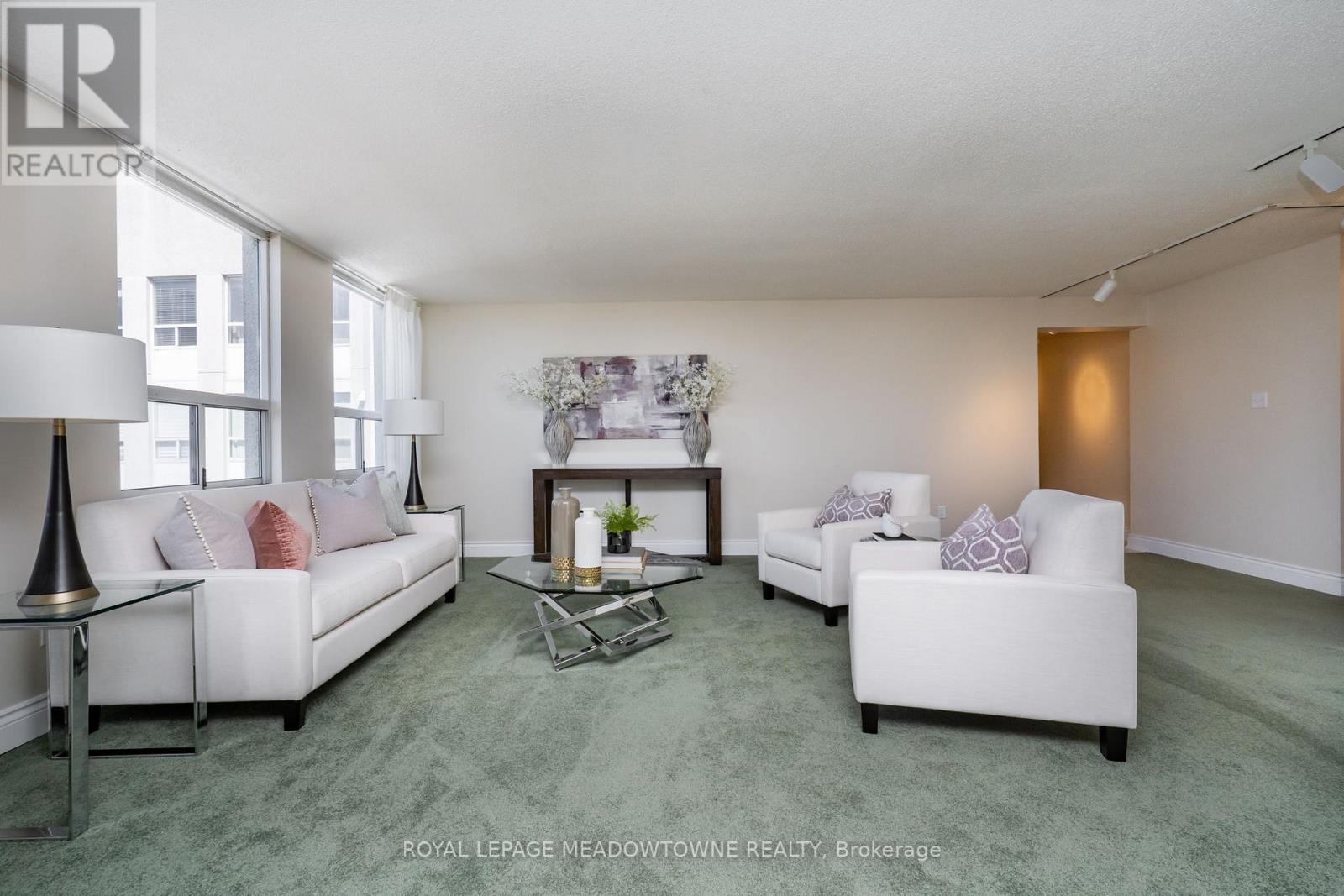 3303 - 3650 Kaneff Crescent, Mississauga, Ontario  L5A 4A1 - Photo 13 - W13234916