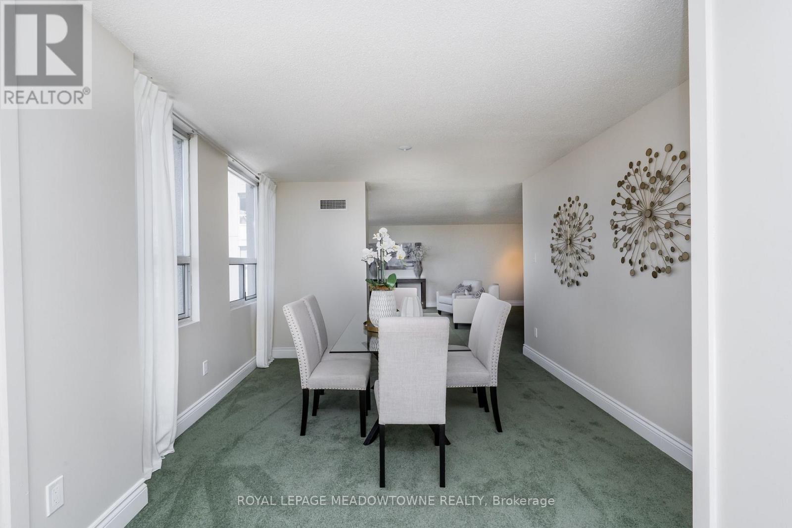 3303 - 3650 Kaneff Crescent, Mississauga, Ontario  L5A 4A1 - Photo 16 - W13234916