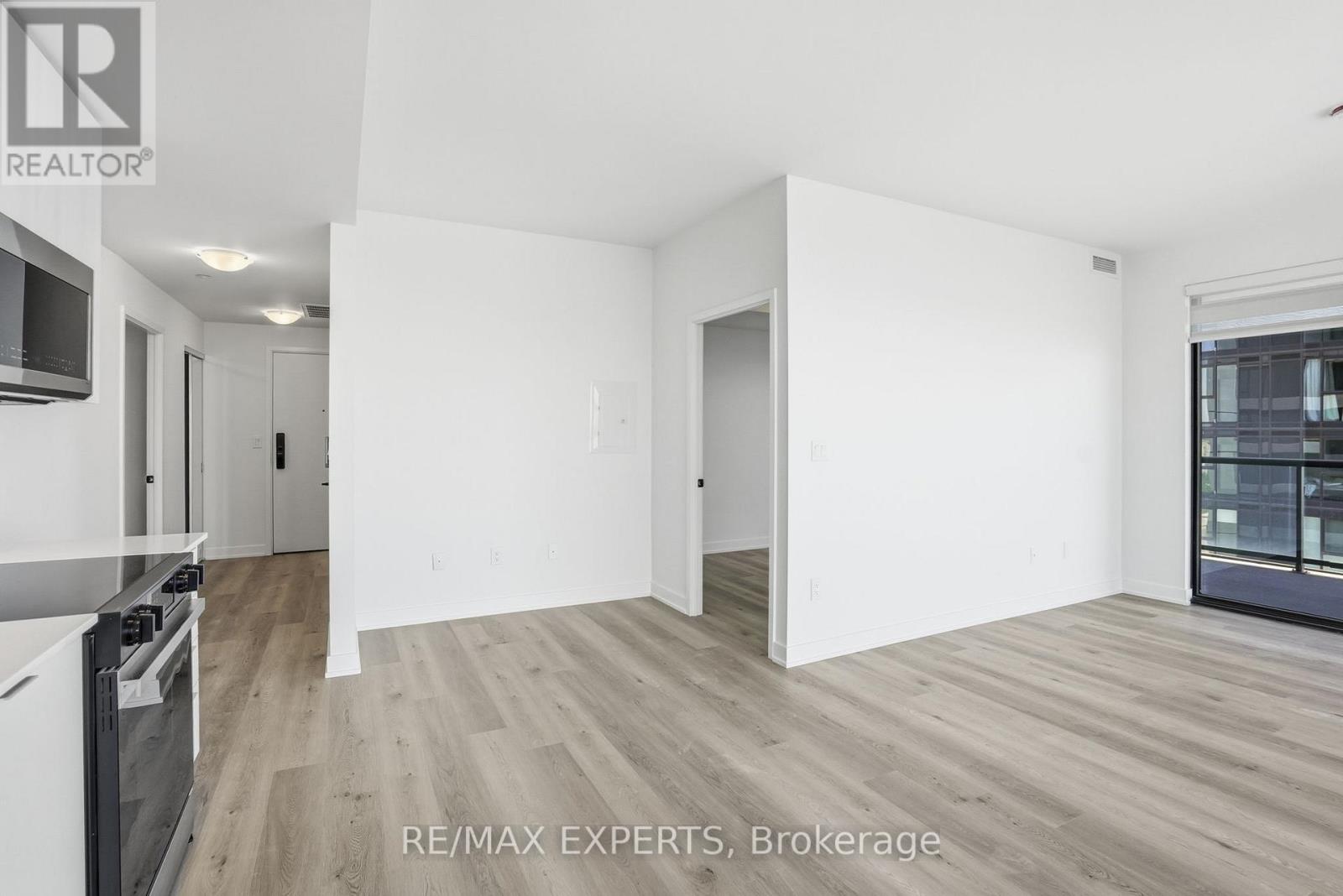 2104 - 2075 Lakeshore Road, Burlington, Ontario  L7R 0H3 - Photo 12 - W13234952