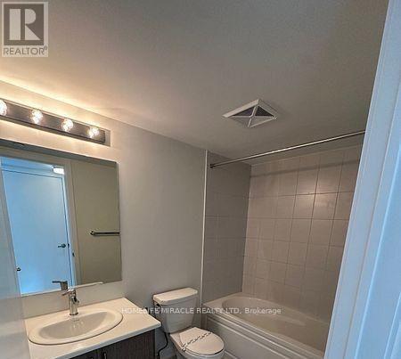 02 - 3415 Ridgeway Drive, Mississauga, Ontario  L5L 0B9 - Photo 10 - W13235032