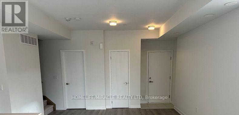 02 - 3415 Ridgeway Drive, Mississauga, Ontario  L5L 0B9 - Photo 8 - W13235032
