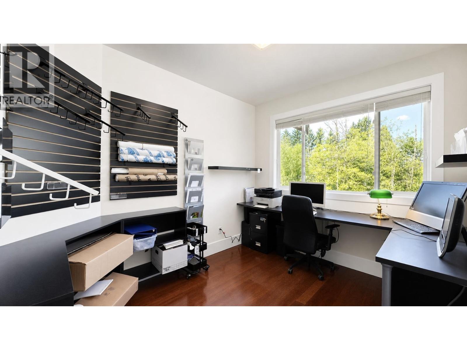 300 Laurier Avenue, Port Coquitlam, British Columbia  V3E 2G1 - Photo 13 - R3130884